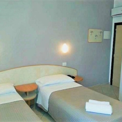 Hotel Prestige Римини комната для гостей фото 2