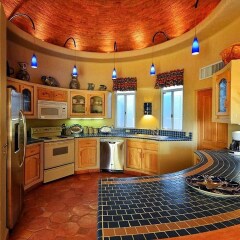 Отель Casa Lorena 4 Bedrooms 3.5 Bathrooms Home Педрегал в номере