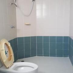 Отель City Residence Ratchadaphisek Бангкок ванная