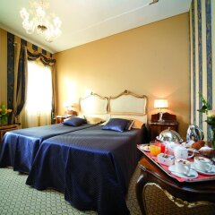 Hotel Savoia & Jolanda в номере