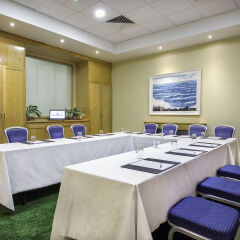 Отель Cork Airport Hotel Ирландия, Корк - отзывы, цены и фото номеров - забронировать отель Cork Airport Hotel онлайн помещение для мероприятий