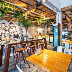 Family Tree Hotel питание