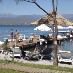 Alesta Yacht Hotel Турция, Фетхие - отзывы, цены и фото номеров - забронировать отель Alesta Yacht Hotel онлайн пляж