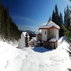 Отель Villas & SPA at Pamporovo Village спортивное сооружение
