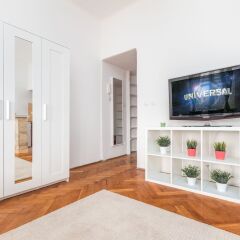 Отель Little Home - Kopernika Варшава комната для гостей фото 2