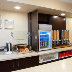Отель TownePlace Suites by Marriott Indianapolis - Keystone питание фото 2