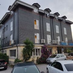 Hotel Camargo парковка