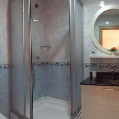 Marmara Guesthouse Турция, Стамбул - отзывы, цены и фото номеров - забронировать отель Marmara Guesthouse онлайн ванная