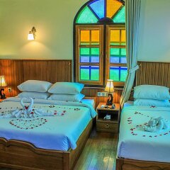 Hotel Brilliant сейф в номере