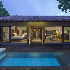 Отель Anantara Kalutara Resort Шри-Ланка, Калутара - отзывы, цены и фото номеров - забронировать отель Anantara Kalutara Resort онлайн бассейн фото 2