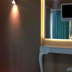 Dikili Sunset Club Турция, Дикили - отзывы, цены и фото номеров - забронировать отель Dikili Sunset Club онлайн сейф в номере