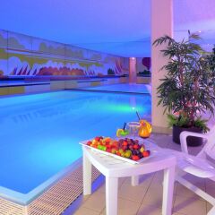 Отель Ringhotel Loews Merkur Германия, Нюрнберг - отзывы, цены и фото номеров - забронировать отель Ringhotel Loews Merkur онлайн бассейн фото 2