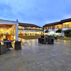 Отель Hibiscus Beach Hotel & Villas Шри-Ланка, Ваддува - отзывы, цены и фото номеров - забронировать отель Hibiscus Beach Hotel & Villas онлайн гостиничный бар
