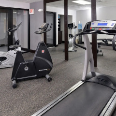 Отель Comfort Inn & Suites Frisco - Plano фитнесс-зал