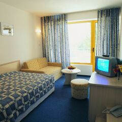 Отель Continental Park Hotel Болгария, Солнечный берег - 1 отзыв об отеле, цены и фото номеров - забронировать отель Continental Park Hotel онлайн комната для гостей фото 3