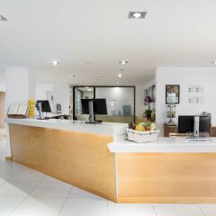 Отель Sunset Harbour Club by Diamond Resorts Испания, Адехе - 3 отзыва об отеле, цены и фото номеров - забронировать отель Sunset Harbour Club by Diamond Resorts онлайн интерьер отеля