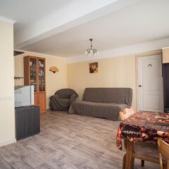 Гостиница Apartamenty Loft78 Zanevsky 39 в Санкт-Петербурге отзывы, цены и фото номеров - забронировать гостиницу Apartamenty Loft78 Zanevsky 39 онлайн Санкт-Петербург комната для гостей