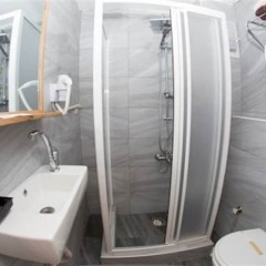 Corner Hot Турция, Стамбул - 2 отзыва об отеле, цены и фото номеров - забронировать отель Corner Hot онлайн ванная фото 2