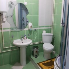 Hollywood Prenociste in Nis, Serbia from 52$, photos, reviews - zenhotels.com bathroom photo 2