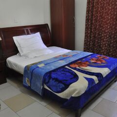 Oscarpak Royal Hotel комната для гостей