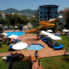 Grand Zaman Garden Hotel спортивное сооружение
