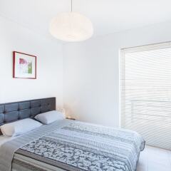 Отель Anesis Luxury Apartment Греция, Афины - отзывы, цены и фото номеров - забронировать отель Anesis Luxury Apartment онлайн комната для гостей фото 3