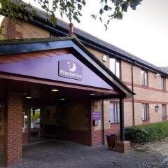 Отель Premier Inn Warrington North East