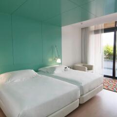DoubleTree by Hilton Hotel & Spa Emporda комната для гостей фото 4