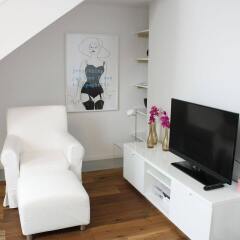 Отель GoVienna Penthouse Apartment Австрия, Вена - отзывы, цены и фото номеров - забронировать отель GoVienna Penthouse Apartment онлайн комната для гостей фото 4