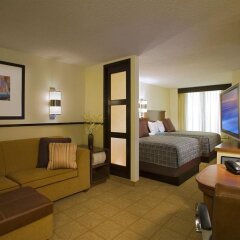 Hyatt Place Chicago/Naperville/Warrenville in Warrenville, United States of America from 141$, photos, reviews - zenhotels.com guestroom