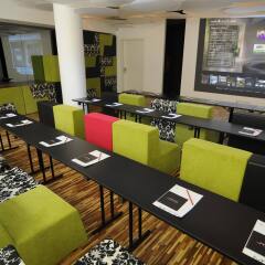 Отель MOODs Boutique Hotel Чехия, Прага - 11 отзывов об отеле, цены и фото номеров - забронировать отель MOODs Boutique Hotel онлайн фитнесс-зал