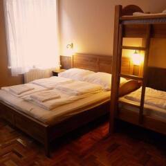 Апартаменты Corvin Point Rooms and Apartments комната для гостей фото 2