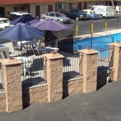 Отель Desert Hills Motel США, Лас-Вегас - отзывы, цены и фото номеров - забронировать отель Desert Hills Motel онлайн парковка