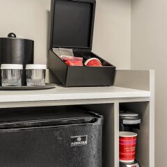 Отель New York LaGuardia Airport Marriott США, Нью-Йорк - отзывы, цены и фото номеров - забронировать отель New York LaGuardia Airport Marriott онлайн удобства в номере фото 2