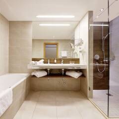 Hotel Garni Melanie ванная
