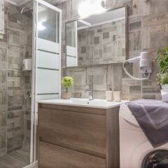Отель Ermou Suites by Livin Urbban ванная фото 4