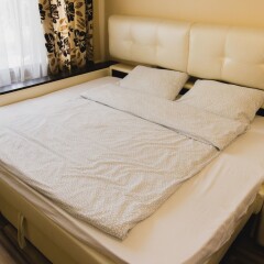 Апартаменты 2 Bedroom Apartment Pathos in Khamovniki комната для гостей фото 4