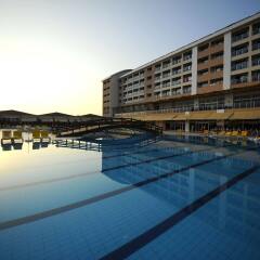 Отель Laphetos Beach Resort & Spa - All Inclusive бассейн фото 3