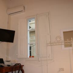 Отель Corto Maltese Guest House удобства в номере