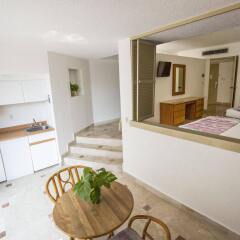 Отель Playa Suites комната для гостей фото 5