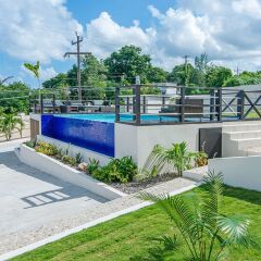 Отель Nianna Coral Bay Stunning Townhouse бассейн фото 2