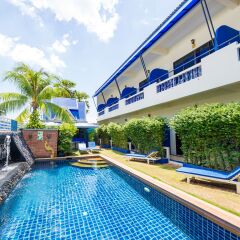 Отель JR Siam Kata Resort с домашними животными