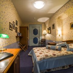 Отель Shakespeare Boutique Hotel Литва, Вильнюс - 3 отзыва об отеле, цены и фото номеров - забронировать отель Shakespeare Boutique Hotel онлайн в номере