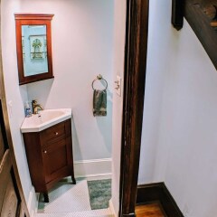 Отель 140 12th ST SE House 3 Bedrooms 2.5 Bathrooms Apts США, Вашингтон - отзывы, цены и фото номеров - забронировать отель 140 12th ST SE House 3 Bedrooms 2.5 Bathrooms Apts онлайн сейф в номере