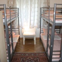Prague Hostel Na Smetance Прага балкон