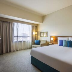 Отель Novotel Deira City Centre ОАЭ, Дубай - 3 отзыва об отеле, цены и фото номеров - забронировать отель Novotel Deira City Centre онлайн комната для гостей фото 5