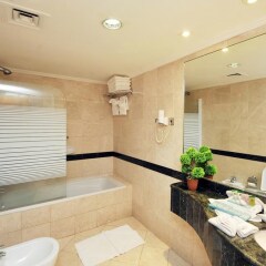 Отель Sofaraa Al Huda Hotel Саудовская Аравия, Медина - отзывы, цены и фото номеров - забронировать отель Sofaraa Al Huda Hotel онлайн сауна