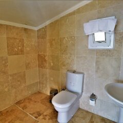 Villa Zumrut 2 by Akdenizvillam Турция, Патара - отзывы, цены и фото номеров - забронировать отель Villa Zumrut 2 by Akdenizvillam онлайн ванная