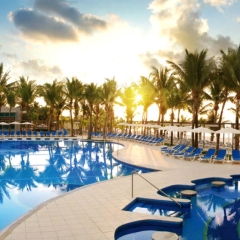 Отель Riu Yucatan All Inclusive бассейн фото 3