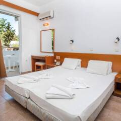 Achousa Hotel комната для гостей